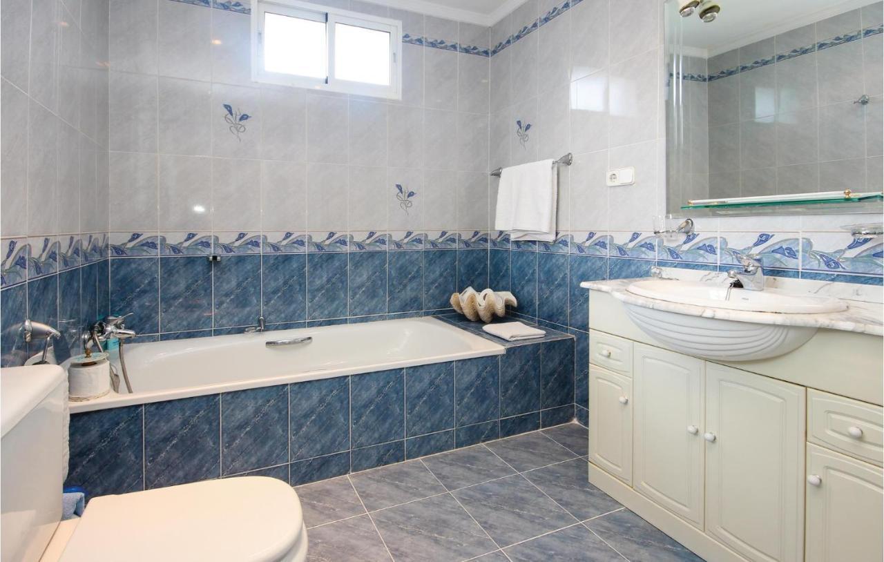 Gorgeous Apartment In Urb El Chaparral With Wifi La Cala De Mijas Exterior foto